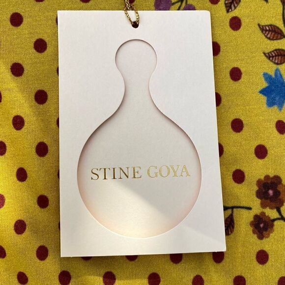 NWT Stein Goya Yellow Printed Tee w/Wine Polak Dots & Floral Pattern. Size XS. - Picture 4 of 8